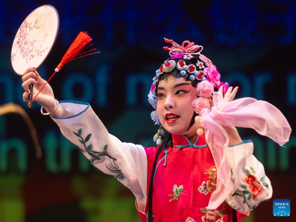 Opera gala held in Canada to celebrate upcoming Chinese Lunar New Year